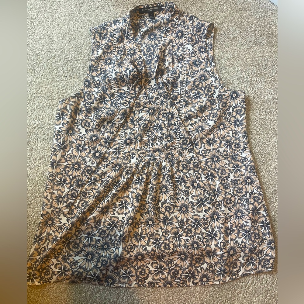Banana Republic Floral Blouse